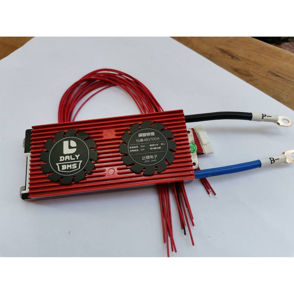 โล๊ะราคาพิเศษ 100A BMS Daly LifePo4 4S สำหรับป้องกันแบตเตอรี่ Lithium phosphate รุ่น 100A