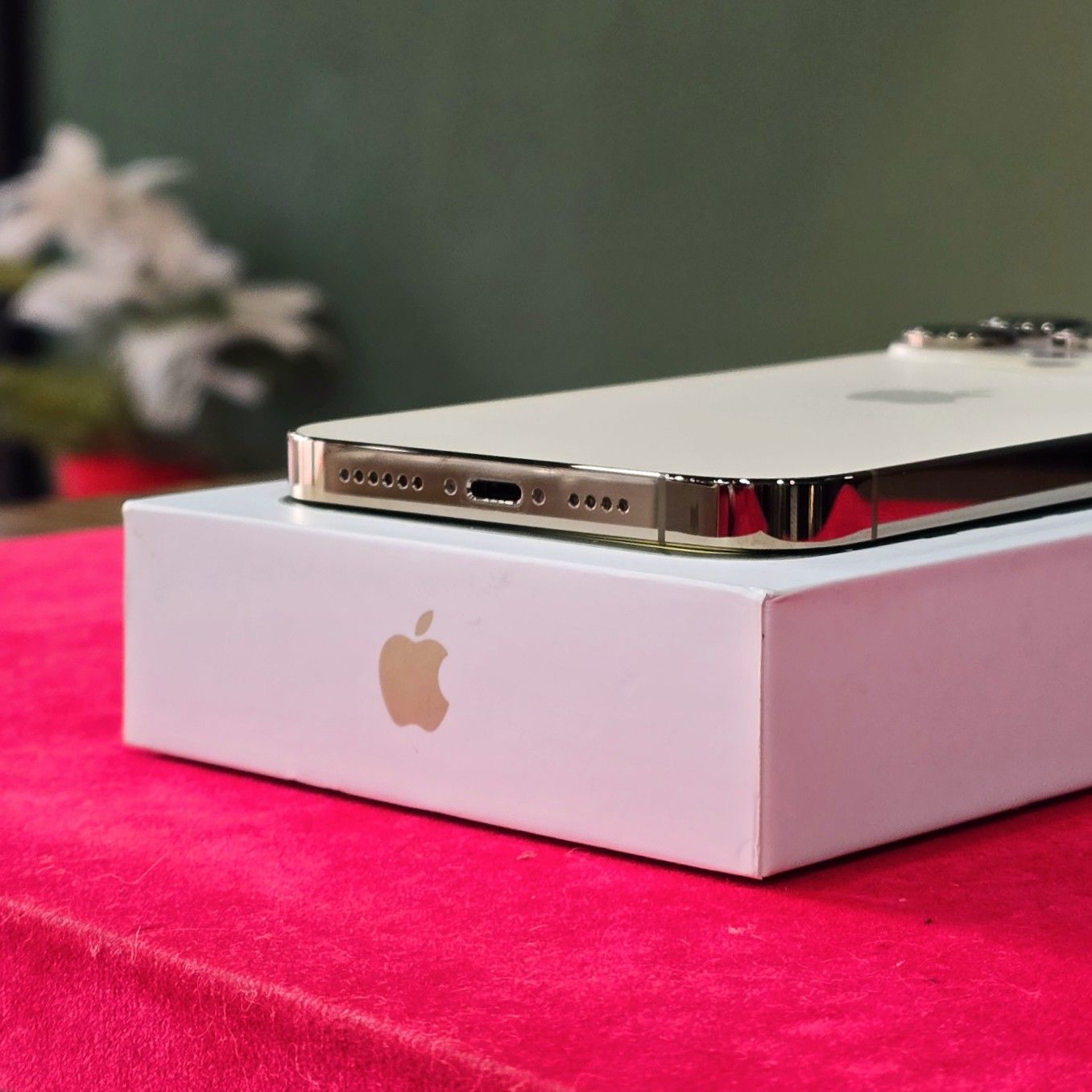 🪄 แวววาวมาก❕️🎼🌹 iPhone 14 Pro Max 128GB Gold 🔮🌙 ศูนย์แท้❕️ราคาคุ้ม❕️🎩