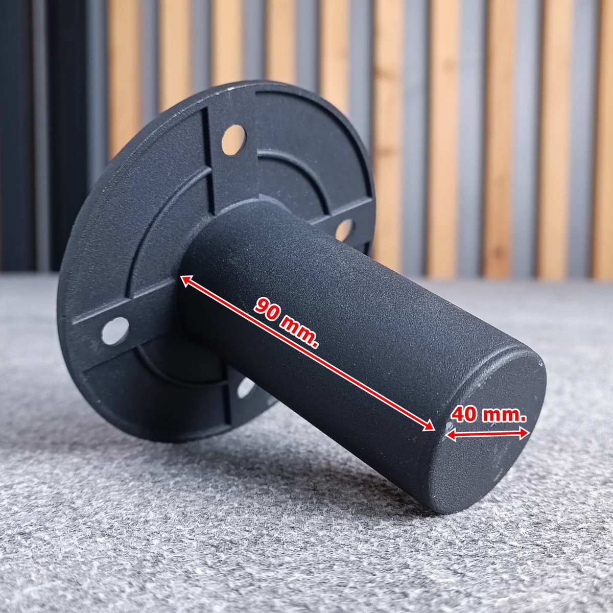 (1อัน)ลดล้างสต็อค แป้นสวมขาตั้งลำโพง อลู JH-7222 แป้นสวมลำโพง แป้นท้ายตู้ลำโพง JH7222 JH 7222 แป้นขาตั้งตู้ เอไอ-ไพศาล