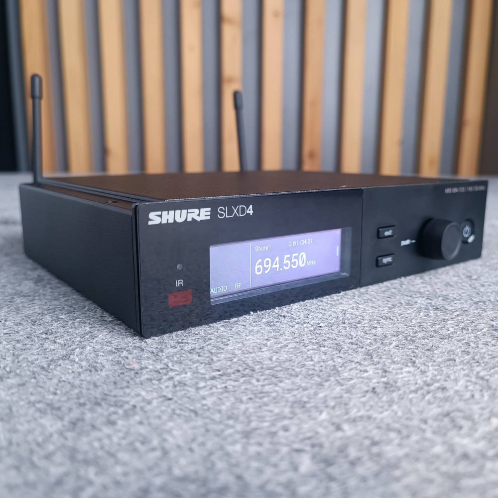 SHURE SLXD14A-M55 ไมโครโฟนไร้สายแบบ Bodypack คลื่นความถี่ 694-703 MHz และ 748-758 MHz (ไม่มีไมโครโฟน)! รุ่นใหม่ ไมโครโฟน shure SLXD 14 A / M 55 SLXD14A-M55 เอไอ-ไพศาล +++
