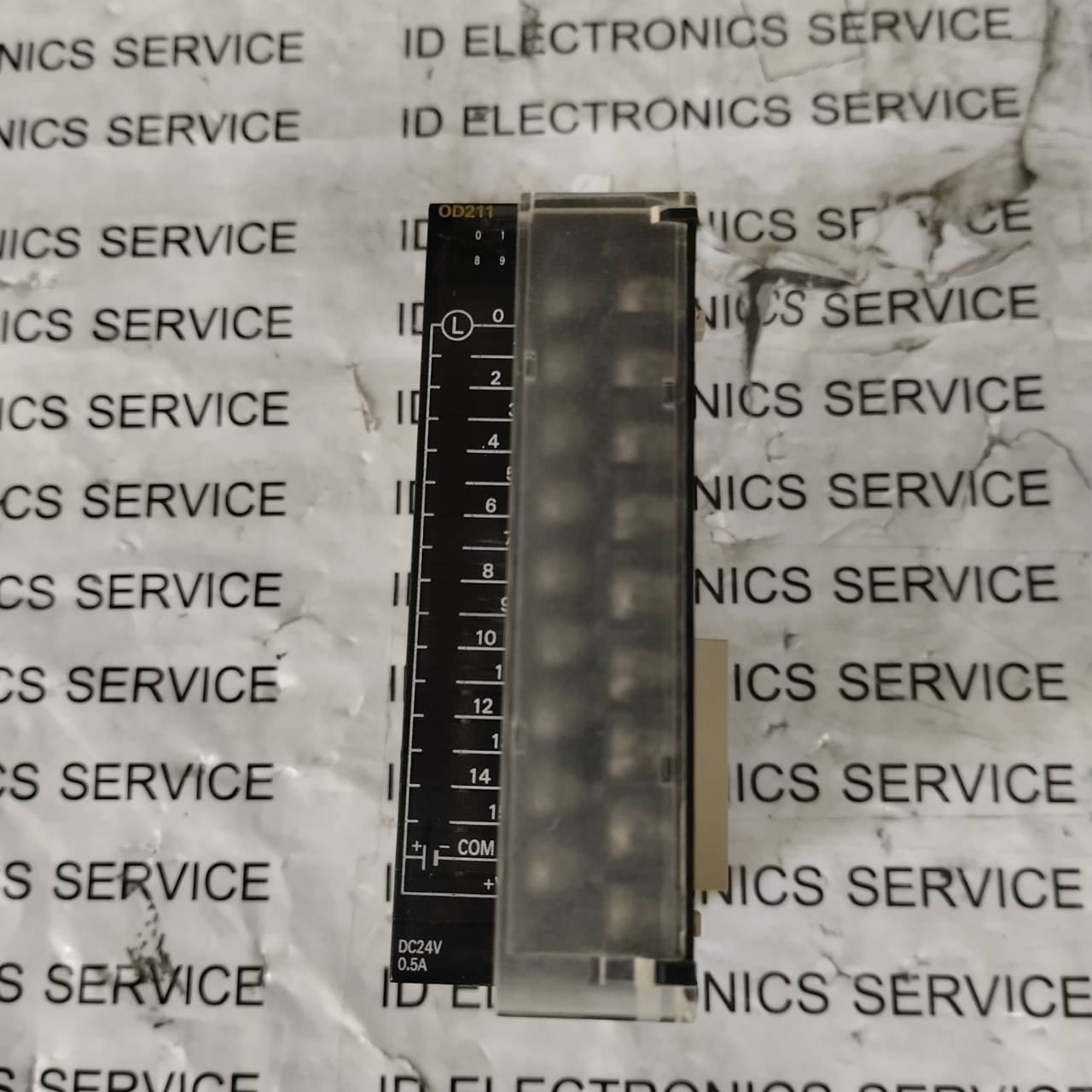 CJ1W-OD211 PLC "OMRON"
