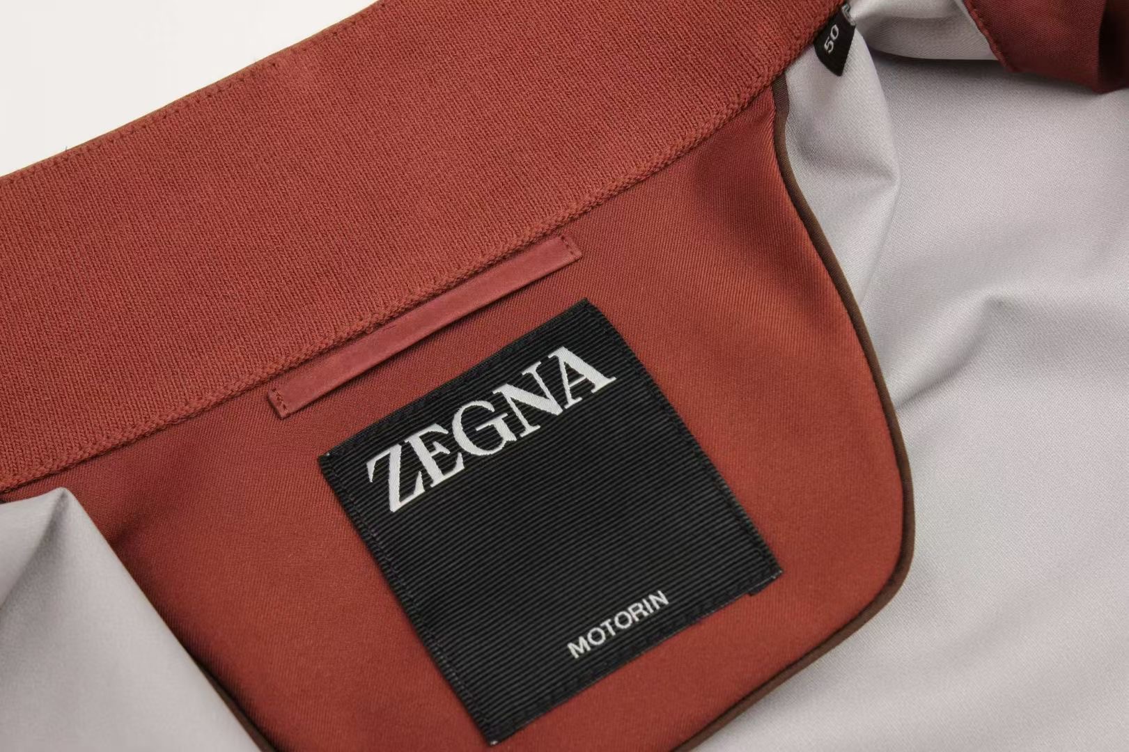 **do** เสื้อคลุม Zegna MOTORIN 100CC MICROFIBER BLOUSON สินค้าใหม่ ของแท้