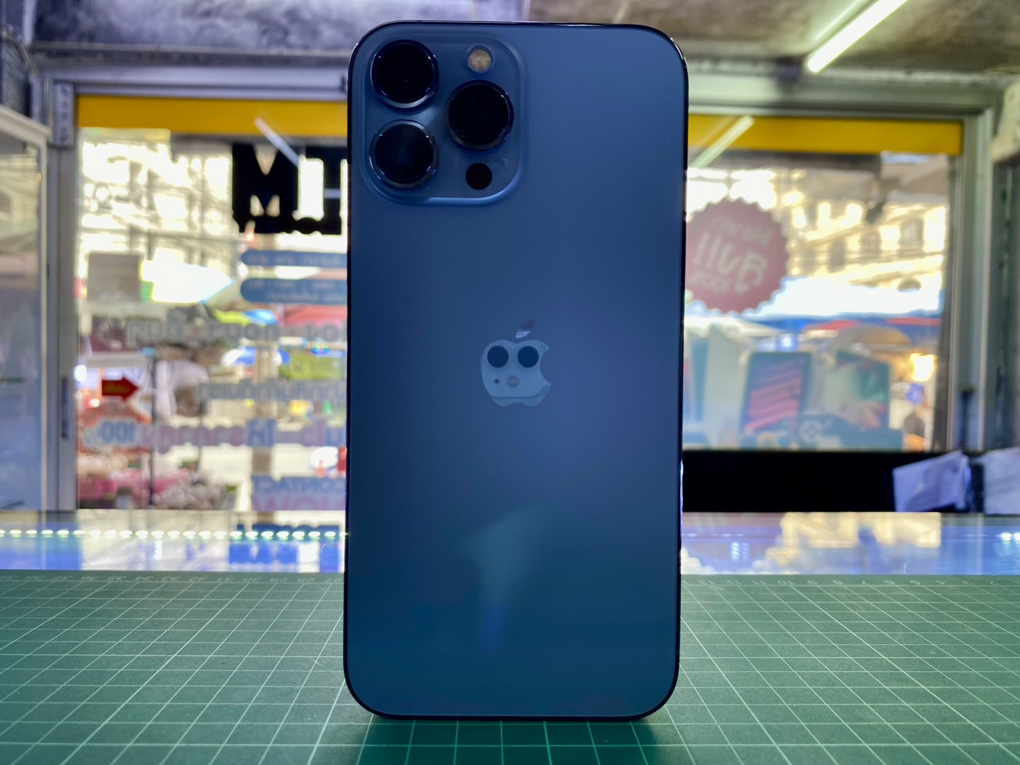 💙 iPhone 13 Pro Max 256GB Sierra Blue 💙 มาแล้ว❗ iPhone 13 Pro Max สภาพดี แบต100% ความจุเยอะ ‼