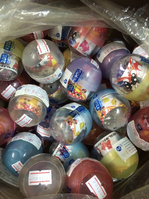 985164 ของเล่นกาชาปองไข่พวงกุญแจ ของแท้ญี่ปุ่น ลิขสิทธิ์ถูกต้อง ปลีกชิ้นละ (ของใหม่แพ็คไม่สวย)