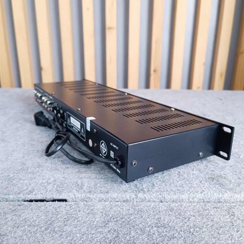 K.POWER SD-999BT ปรี USB บูลทูธ ปรีแอมป์เครื่องเสียงกลางแจ้ง ปรีคาราโอเกะ ปรีแอมป์บลูทูธ เครื่องแต่งเสียง SD 999BT SD999BT เอไอ-ไพศาล