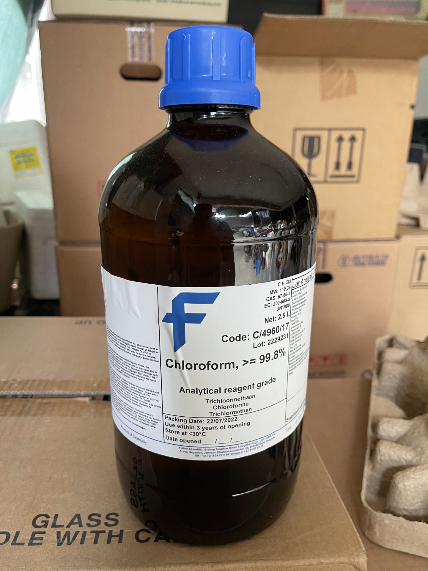 Chloroform AR, 2.5 L -Fisher ติดควบคุมต้องขออนุญาติการใช้งาน