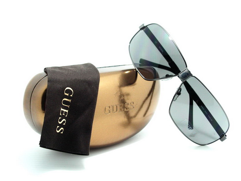 แว่นกันแดด Guess สวยเก๋สุดๆค่ะ ของแท้100%และถูกสุดๆ ส่งตรงจากUS.ค่ะ