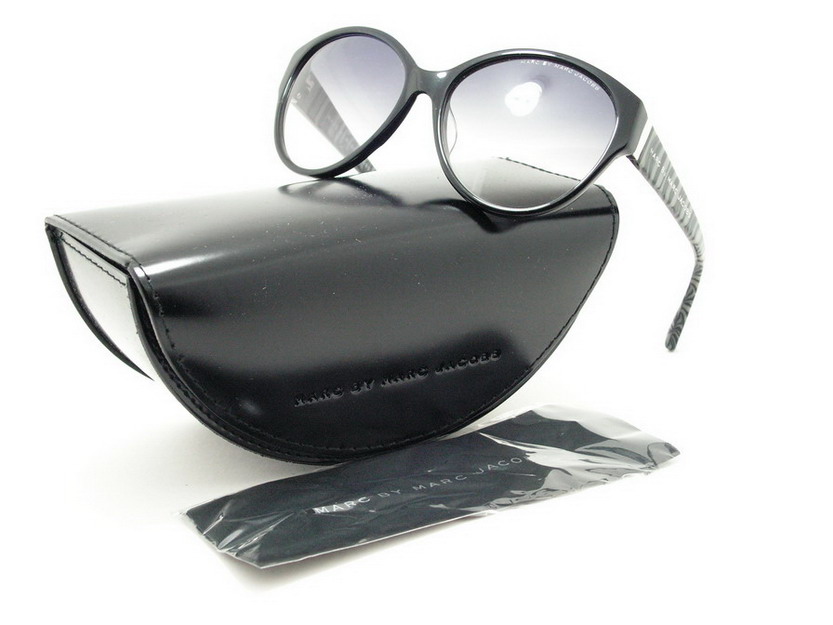 แว่นกันแดด Marc Jacobs ไฮโซมากมายค่ะ ของแท้100%และถูกสุดๆ ส่งตรงจากUS.ค่ะ