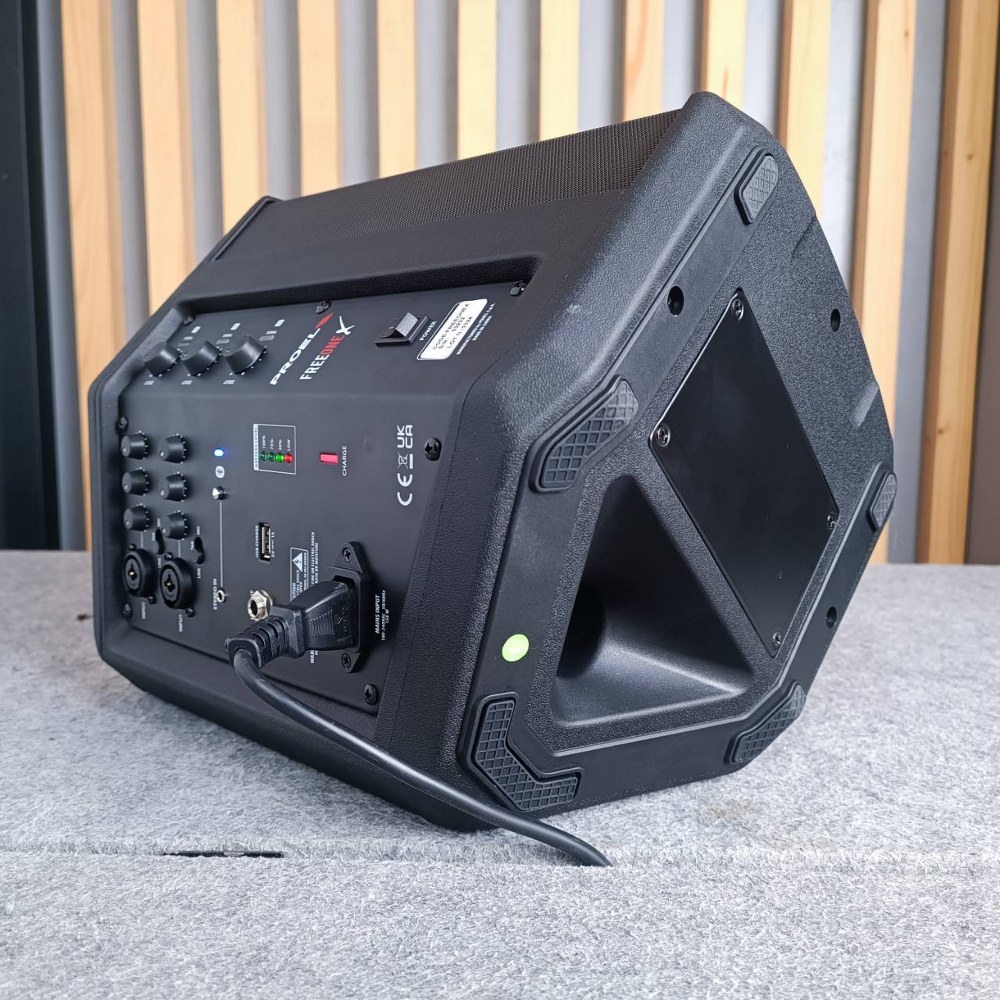 PROEL FreeOneX ลำโพงพกพา 6 นิ้ว แอมป์ในตัว ความดัง 115 dB 400 วัตต์ Class-D มีแบตในตัว โปรเอล Free-OneX Free OneX เอไอ-ไพศาล