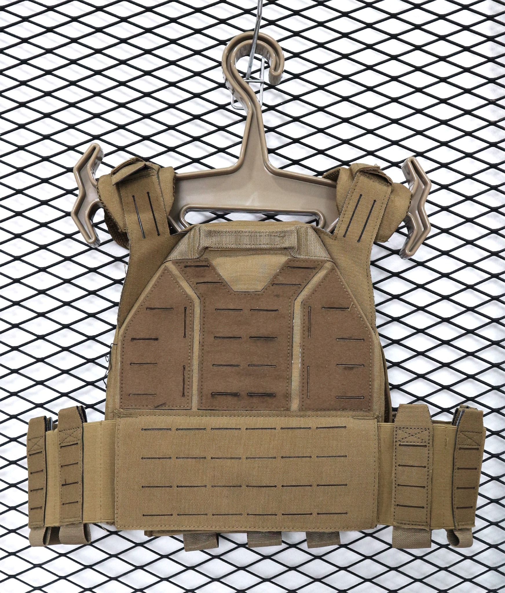 เสื้อเกราะ Universal Vest﹝Tactical Vest﹞