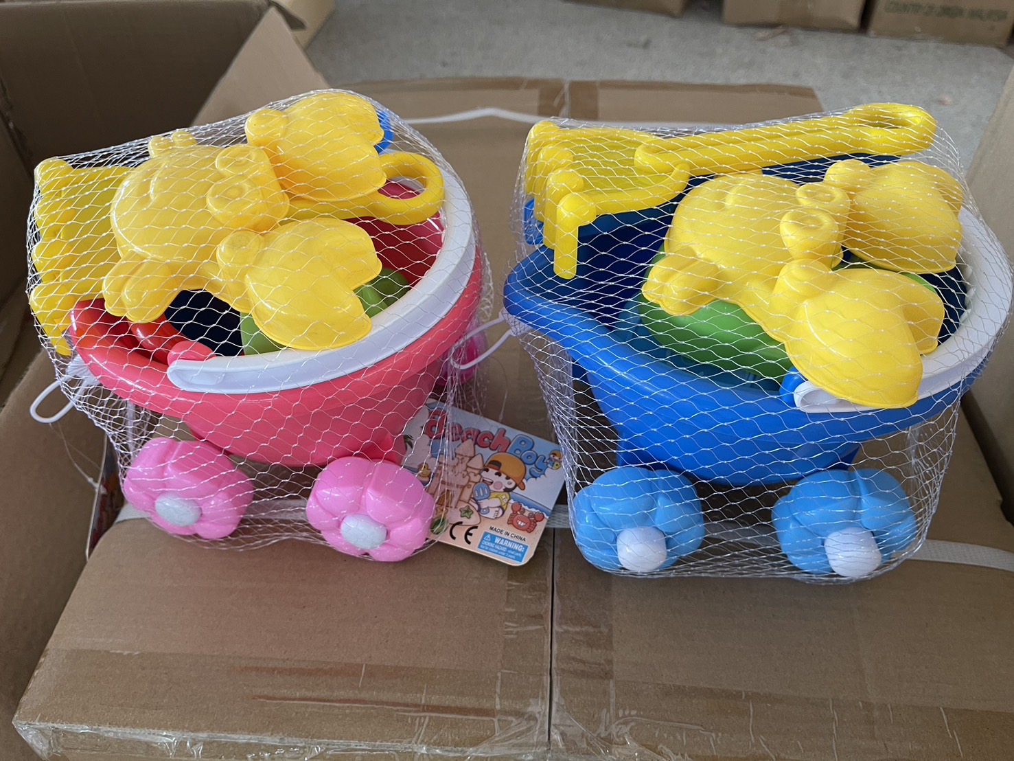 6082-1 ของเล่นทราย ถังทรายที่ตักทรายพร้อมแม่พิมพ์ ปลีกชิ้นละ