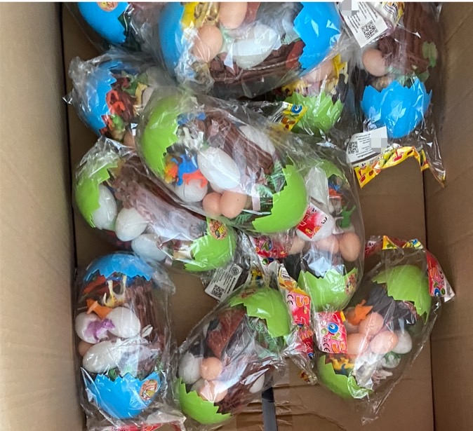 2231 ของเล่นเด็กกระปุกไข่โมเดลสัตว์เล่นมือ ปลีกชิ้นละ