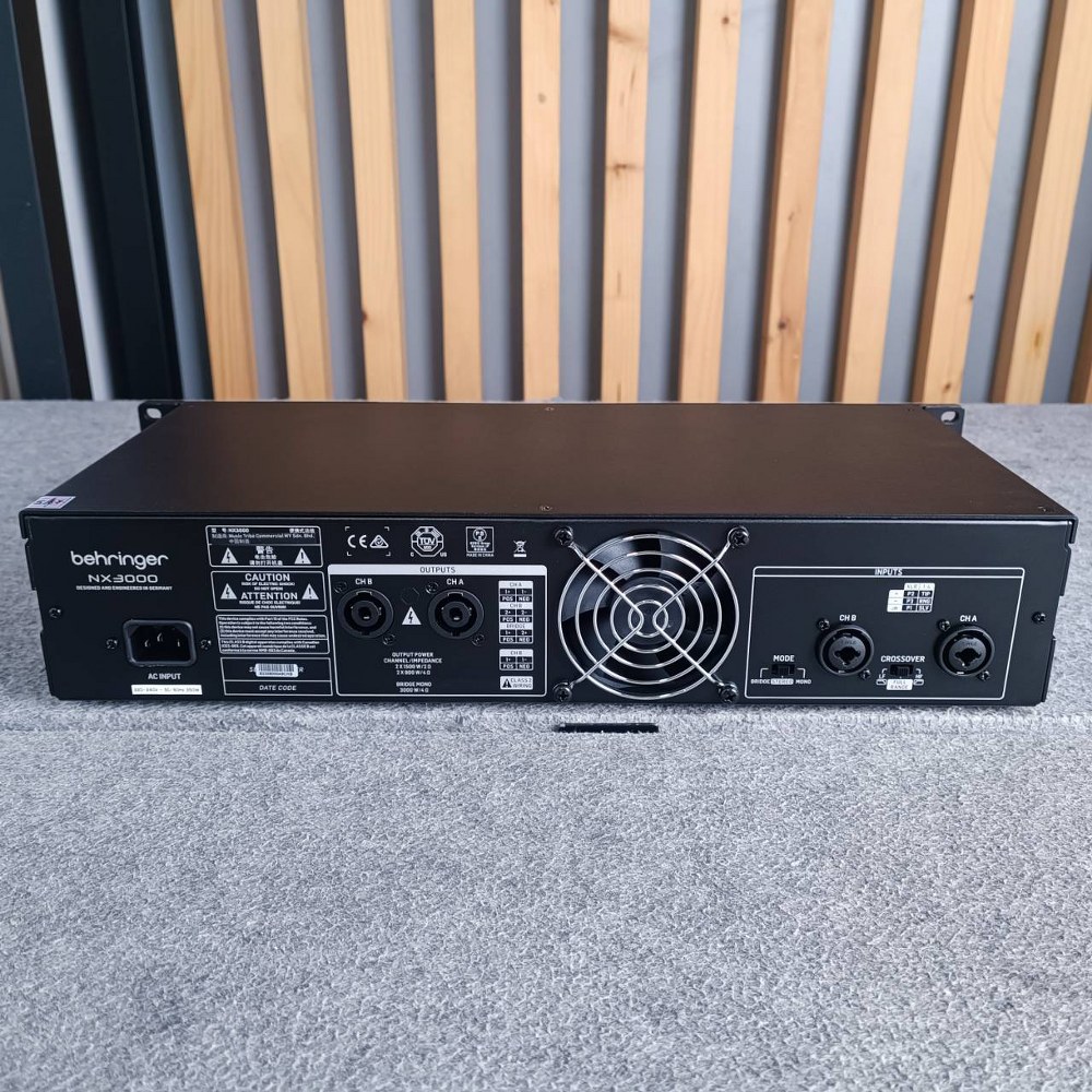 BEHRINGER NX-3000 POWERAMP ของแท้ NX3000 POWER AMP เพาเวอร์แอมป์ Class D มีกำลังขับ 2 x 1500 วัตต์ into 2 Ohms +++