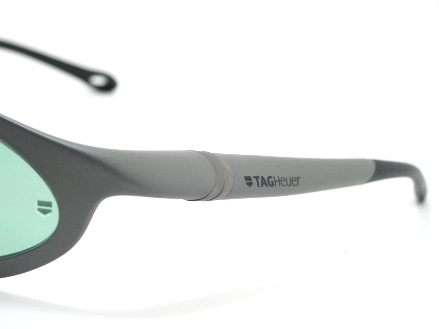 แว่นกันแดด Tag Heuer (Physics1004) ไฮโซมากมายค่ะ ของแท้100%และถูกสุดๆ ส่งตรงจากUS.ค่ะ