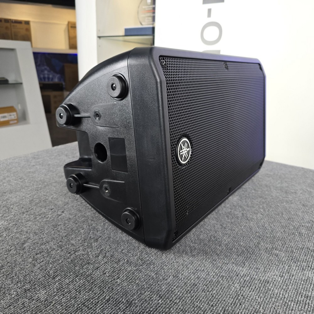 YAMAHA DBR-12 ตู้ลำโพง12" ลำโพง 2 ทาง แอมป์ในตัว ตู้ลำโพง PA speaker Active 12 นิ้ว DBR 12 DBR12 เอไอ-ไพศาล