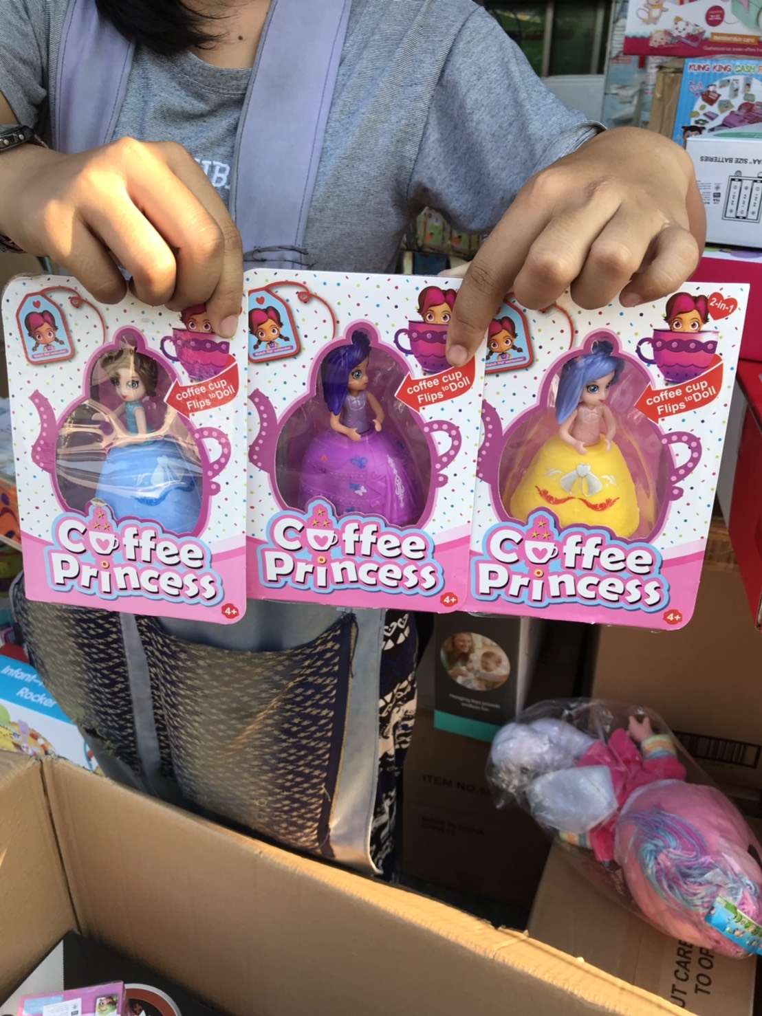 LM2369 ของเล่นโมเดลเจ้าหญิงแปลงร่าง ปลีกชิ้นละ (ของใหม่แพ็คไม่สวย) sale