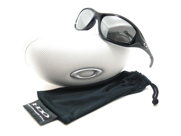 แว่นกันแดด Oakley Encounter Polarized สี Polished Black สวยมากมายค่ะ ของแท้และถูกที่สุด ส่งตรงจากUS.ค่ะ