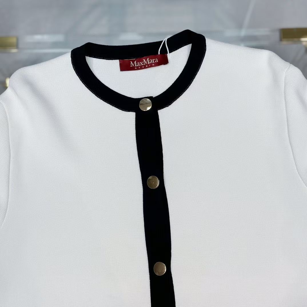 **do** เสื้อคาดิแกน Max Mara มี 2 สีให้เลือก สินค้าใหม่ ของแท้