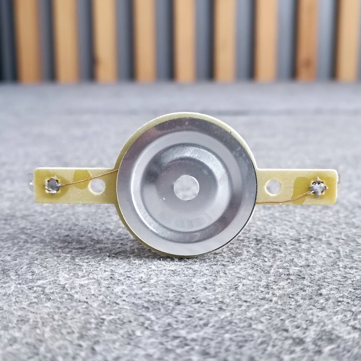 วอยซ์ แหลมจาน สีเงิน VOICE วอยซ์ เสียงแหลม วอยซ์แหลมจานไทเทเนียมเงิน สำหรับแหลมจาน 4 นิ้ว เอไอ-ไพศาล