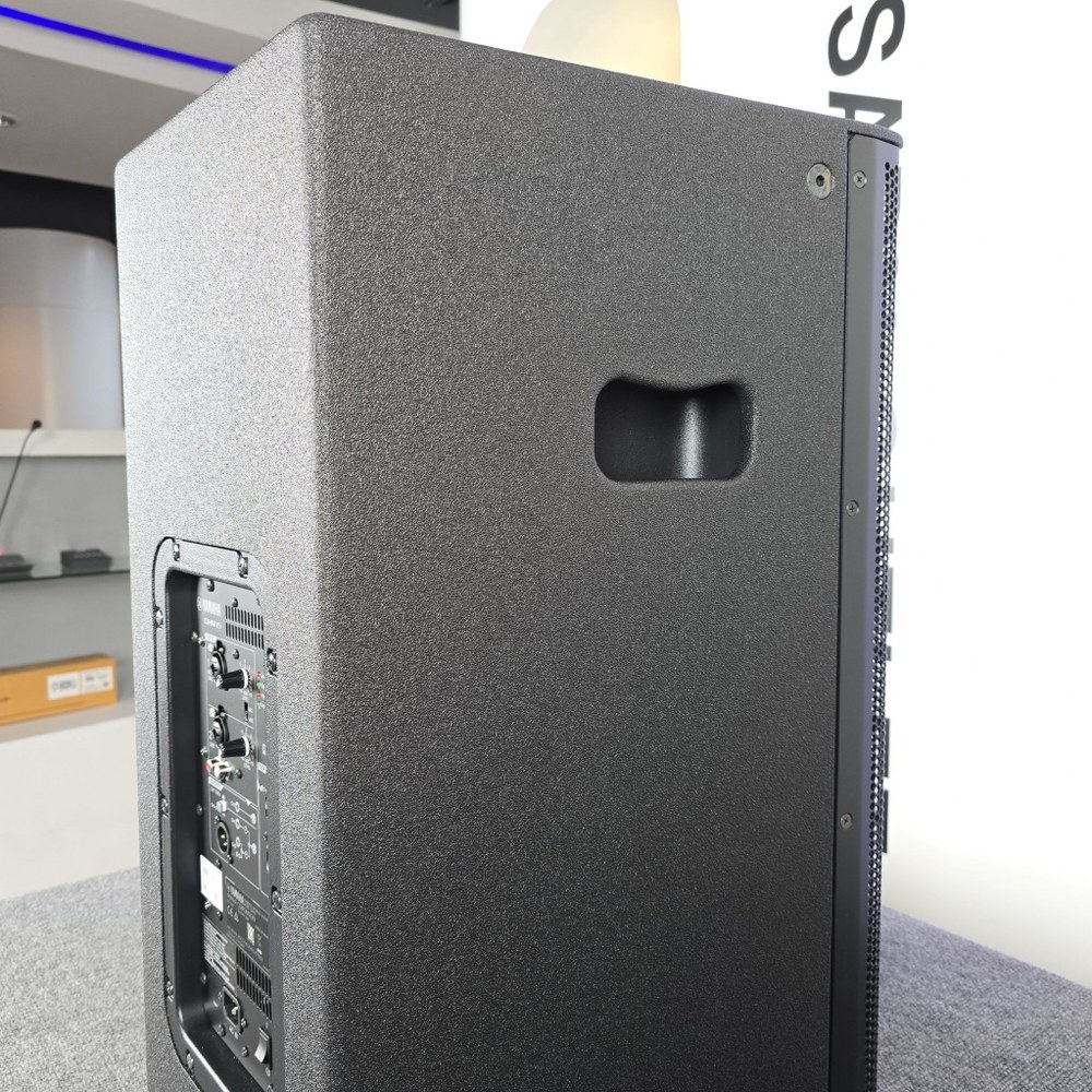 YAMAHA DHR-15 ตู้ลำโพง15" ACTIVE ตู้ลำโพงมีแอมป์ขยายในตัว 2 ทาง ขนาด 15 นิ้ว ยามาฮ่า DHR 15 DHR15 เอไอ-ไพศาล