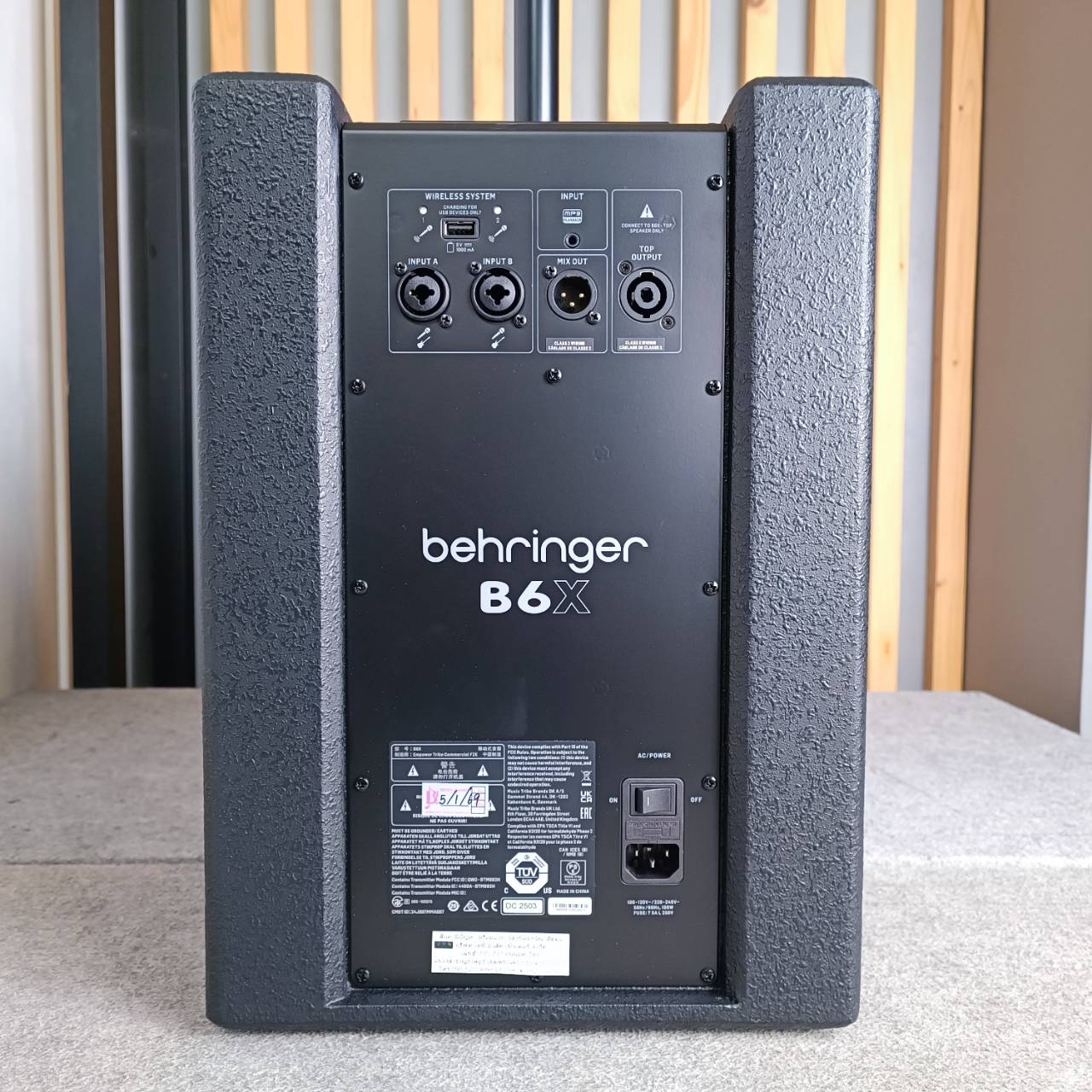 BEHRINGER B-6X ลำโพงคอลัมน์แอคทีฟ ตู้ลำโพง แบบมีขยายในตัว B 6X Active ...