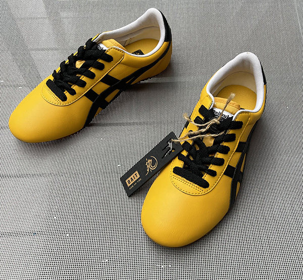 รองเท้าโอนิ ไทชิ Yellow / Black (X Bruce LEE) Rare item (Sz 38 euro คู่ที่ 038/100)