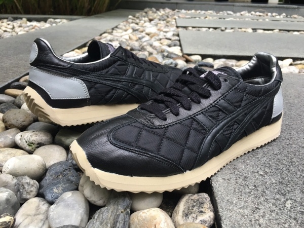 California 78 - Black / Black (Chanel) ลายตารางสีดำ (Show Case)