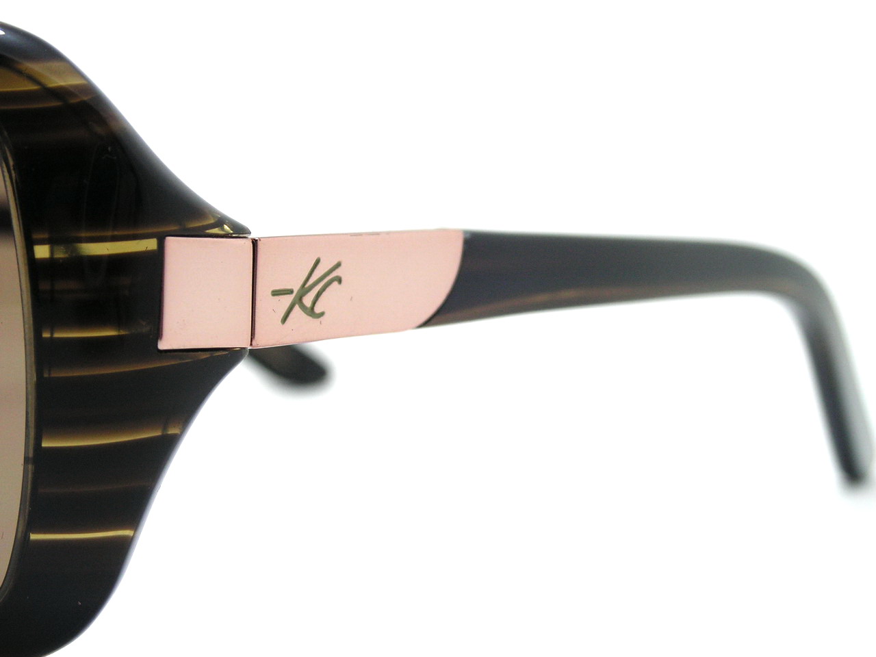 แว่นกันแดด Kenneth Cole สวยเก๋สุดๆค่ะ ของแท้100%และถูกสุดๆ ส่งตรงจากUS.ค่ะ