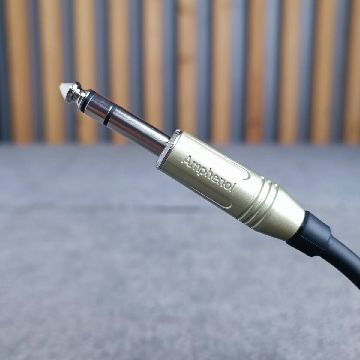 ยาว5เมตร AMPHENOL สาย PHONE STEREO หัวท้าย 5เมตร CA31-31-C-005 สายTRSหัวท้าย สายแจ็คไมค์สเตอริโอ สายสัญญาณสำเร็จรูป เอไอ-ไพศาล