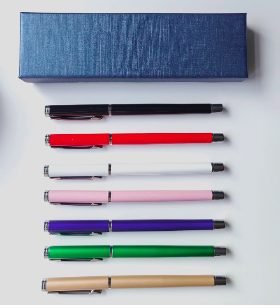 ไอเดีย ของขวัญ ของแจก ลูกค้าปีใหม่ ของชำร่วยงานแต่งงาน ปากกาลูกลื่น สลักชื่อ พร้อมกล่อง ทำ logo 319924