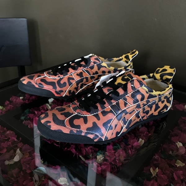 รองเท้าโอนิ Nippon Made ลายเสือ Limited Edition (งาน Hand Made)