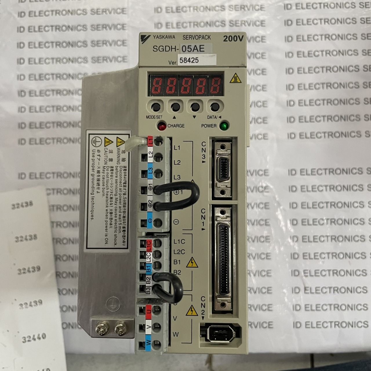 SGDH-05AE SERVO DRIVE "YASKAWA"