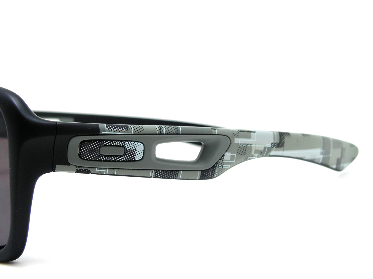 หมดแล้วค่ะ+++แว่นกันแดด Oakley Dispatch II (GP75) สี Matt Black ใส่เท่ห์สุดๆค่ะ ของแท้และถูกที่สุด ส่งตรงจากUS.ค่ะ