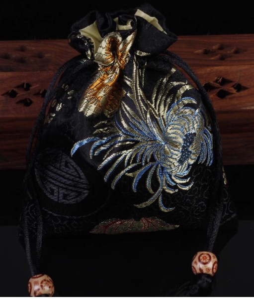 ถุงผ้าซาติน ลายดอกไม้ สวยหรู ถุงใส่ของขวัญ เครื่องประดับ ของชำร่วยงานแต่งงาน แจกคนสำคัญ 460909