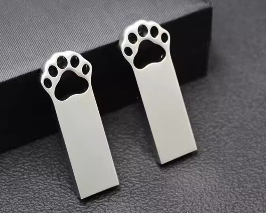 Flash Drive usb รูปเท้าแมว ของขวัญ ของชำร่วยงานแต่งงาน แบบใช้งานได้จริง ไอเดียเก๋ ๆ 641820