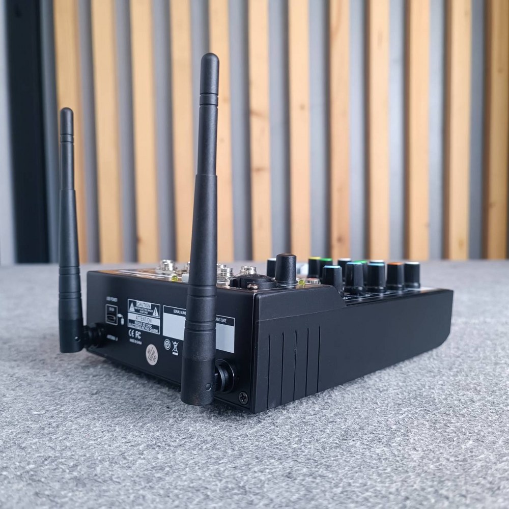 TADA MX-220 mixer พร้อมไมค์ลอย2ตัว ธาดา รุ่น MX 220 MX220 มิกเซอร์พร้อมไมค์ลอยคู่ มิกเซอร์ EQ ปรับโทนเสียง เอไอ-ไพศาล