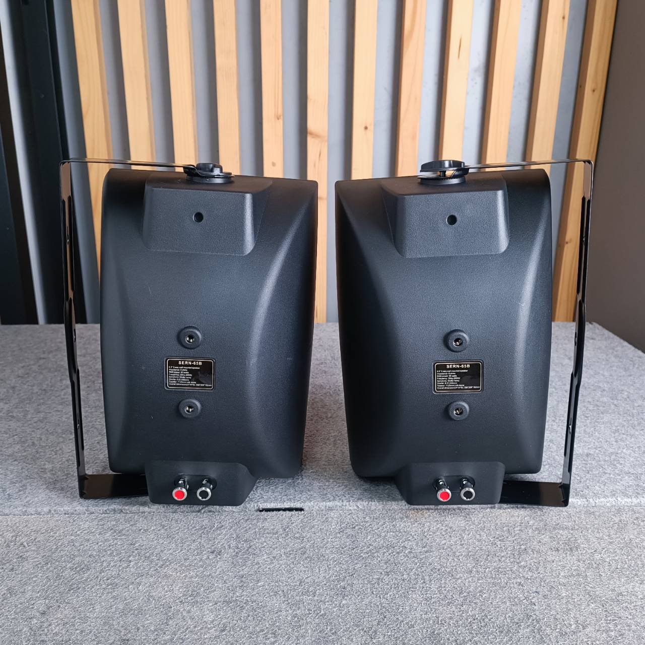 1 คู่ สีดำ DECCON sern-65B ตู้ลำโพง แขวน 6นิ้ว sern65 B sern 65 ตู้ ลำโพง ติดผนัง เอไอ-ไพศาล