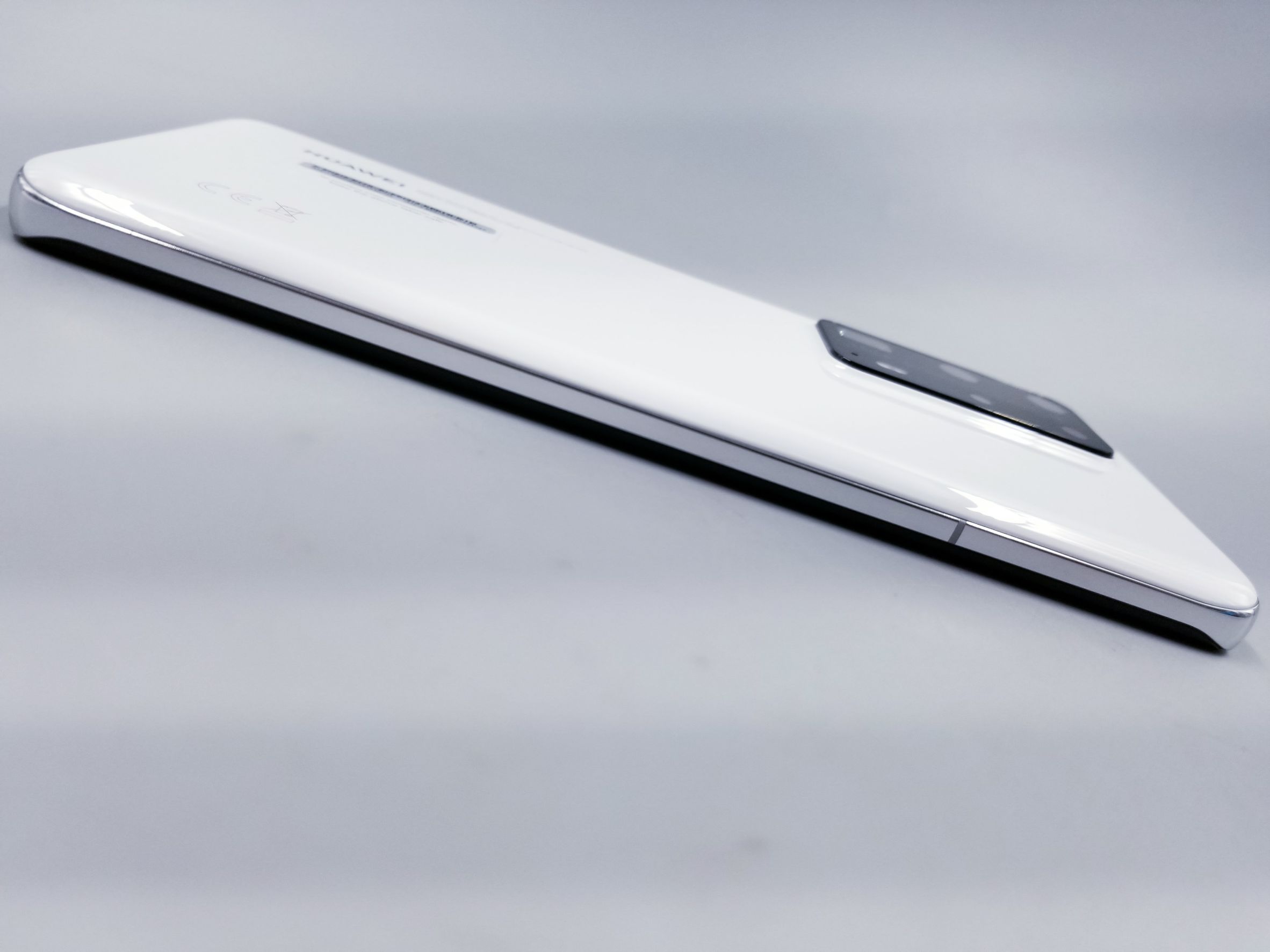 ⚪HUAWEI P40 Pro+ (8+512GB) White Ceramic⚪⚪HUAWEI P40 Pro+ สุดล้ำ มาพร้อมความหรูหรา⚪