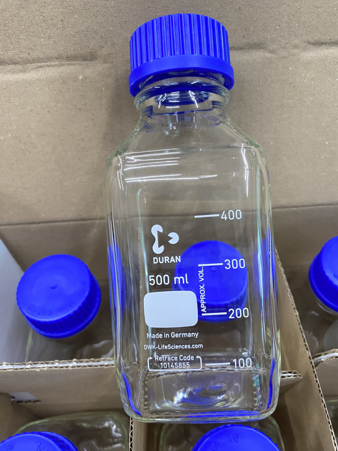 ขวดแก้วทรงเหลี่ยม Duran