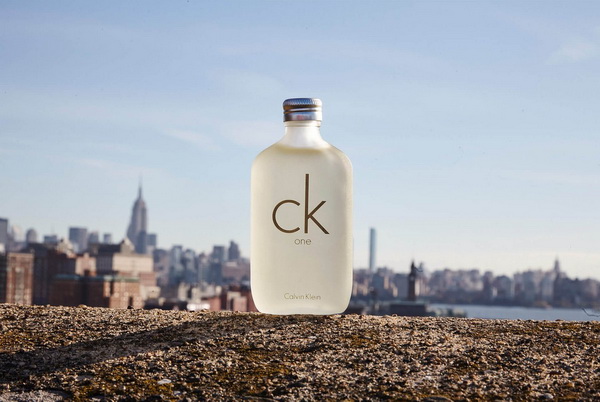 น้ำหอม CK One EDT 200ml พร้อมกล่อง ของแท้ 100%