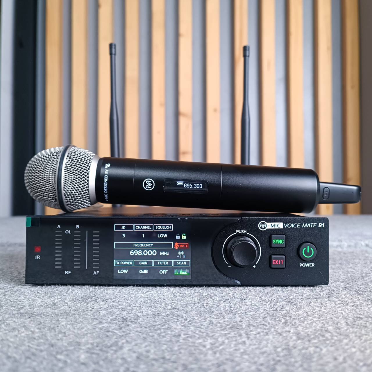 VL AUDIO V-MIC VOICE MATE R1 F1 ไมค์ลอยเดียว ไมค์ไร้สาย มือถือเดี่ยว ไมโครโฟน Microphone เอไอ-ไพศาล