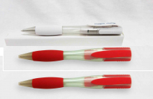 USB แฟลชไดร์ฟ ปากกา แบบพลาสติก มียางจับซิลิโคน สกรีนโลโก้ได้