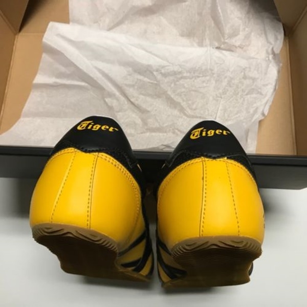 รองเท้าโอนิ ไทชิ Yellow / Black (X Bruce LEE) Rare item (Sz 38 euro คู่ที่ 038/100)