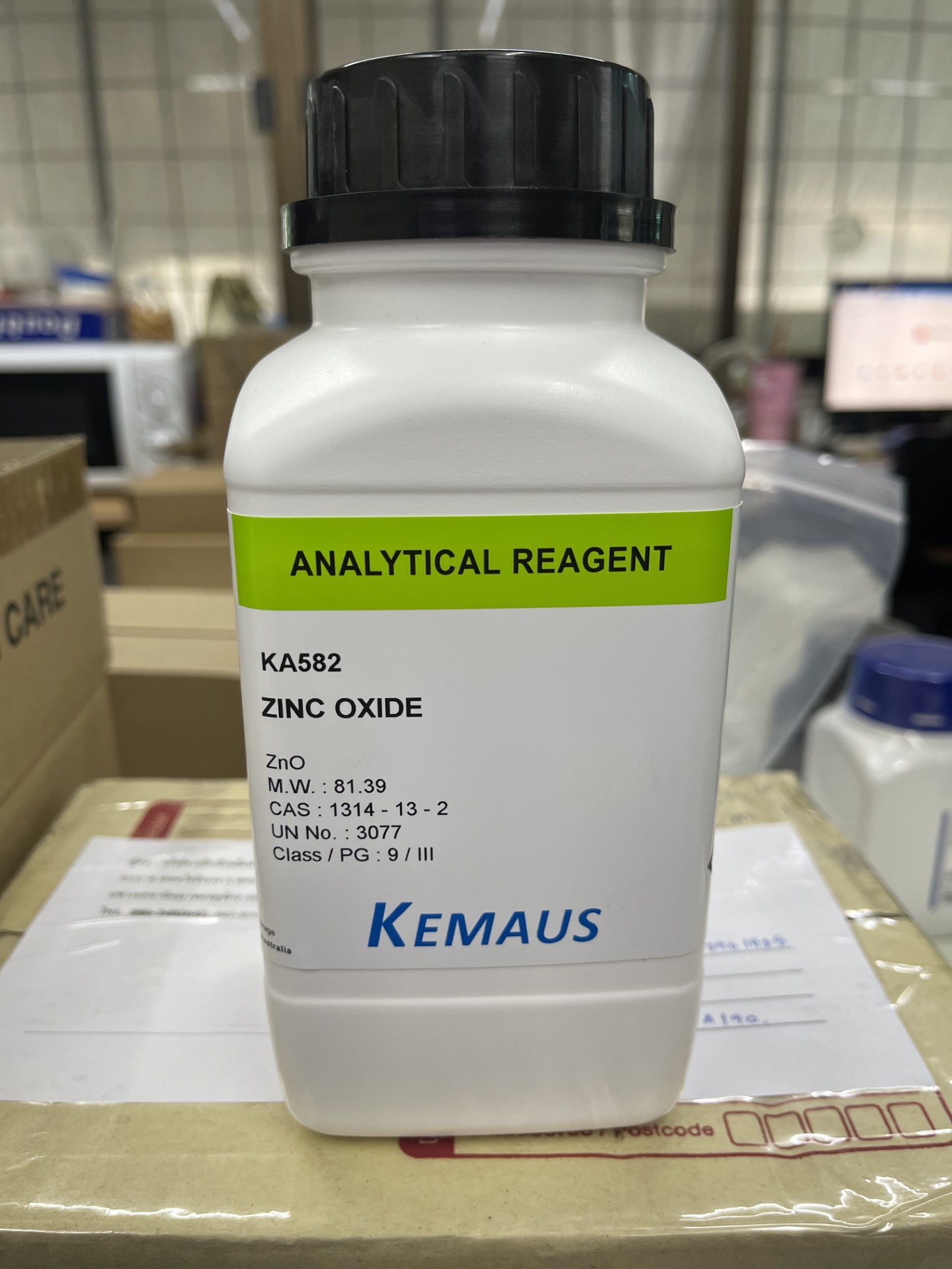 Zinc Oxide AR, 500 g -Kemaus