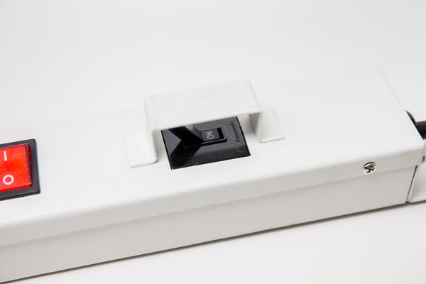 VATแล้ว PA-6612B/R 30 AMPS POWER DISTRIBUTION 12 OUTLET W/POWER PLUGS.CABLE 3 M. & PROTECTION