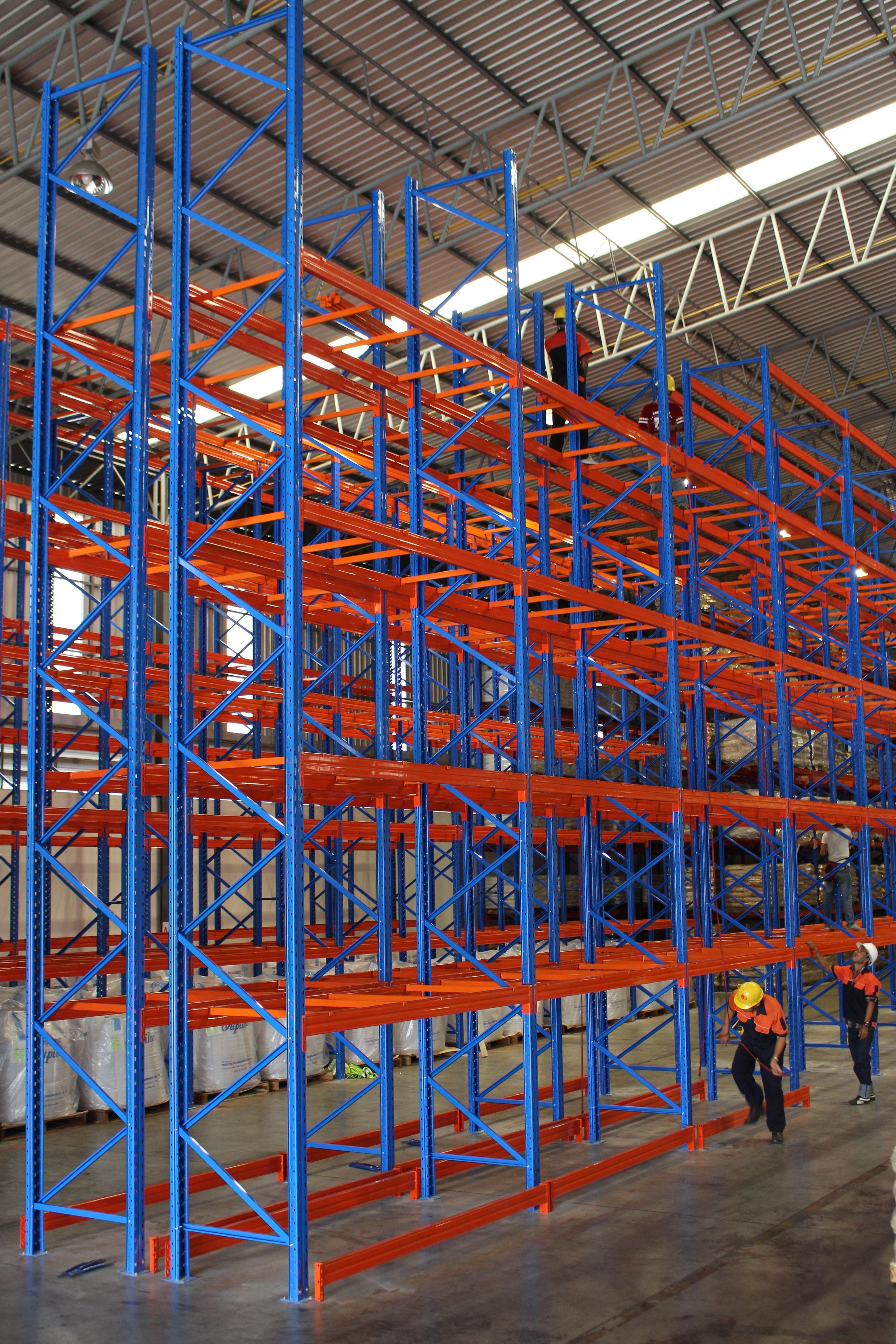 Selective Storage Rack - ชั้นวางพาเลท Selective Rackบายนัสไทยแร็คส์