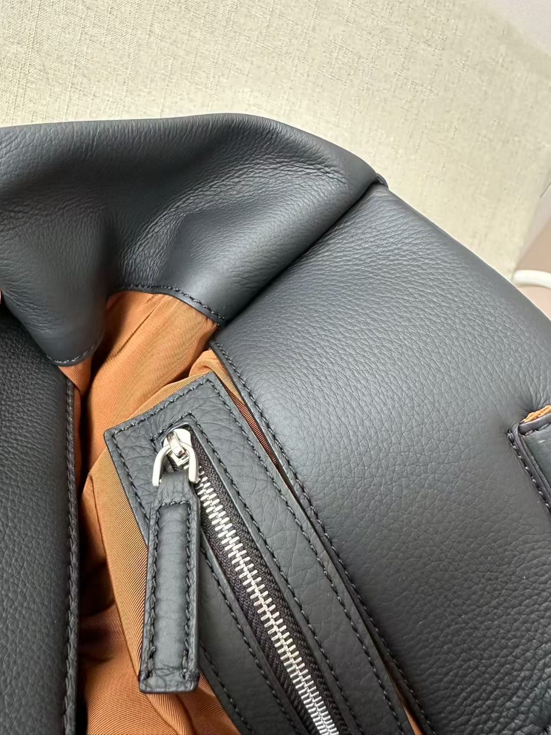 **do** กระเป๋าเดินทางหรือใส่เอกสาร Zegna BLACK DEERSKIN TOTE BAG หนังกวางนุ่ม สินค้าใหม่ ของแท้
