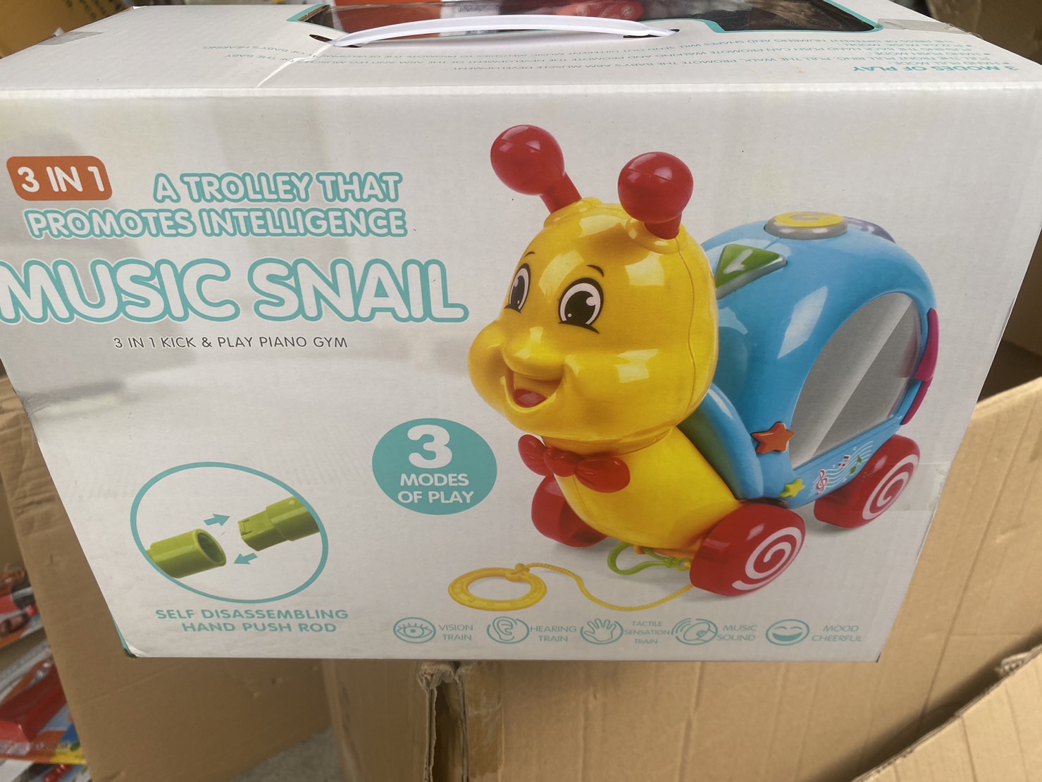 1131 ของเล่นเด็กอ่อนหอยทากลากจูง หอยทากใส่ถ่านมีเสียงไฟ รถหอยทากเข็นมือ ปลีกชิ้นละ