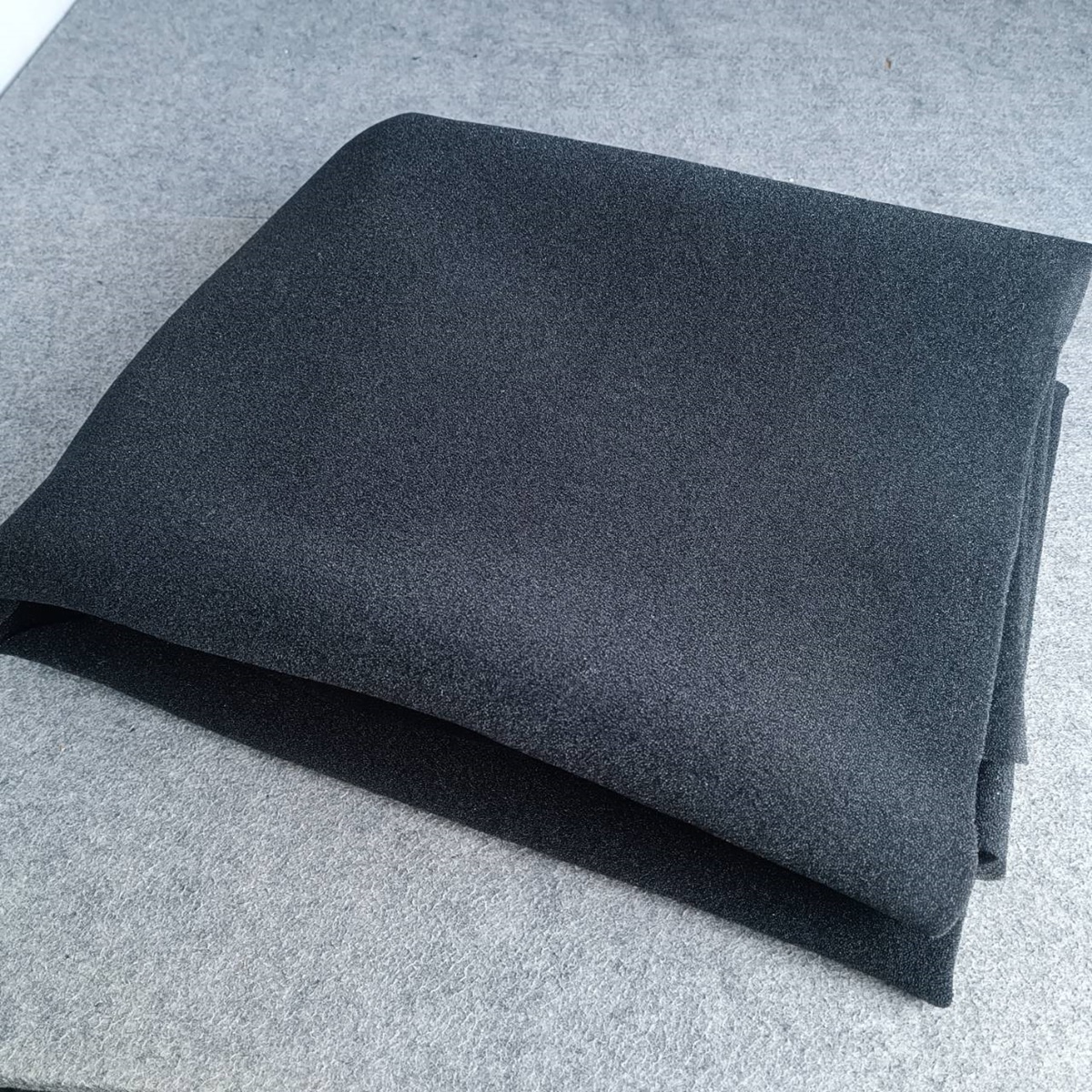 ฟิลเตอร์ตู้ลำโพง หนา4mm 1.50เมตรx2เมตร แผ่นฟิลเตอร์ติดตะแกรงลำโพง ฟิลเตอร์ลำโพง แผ่นฟิลเตอร์ ฟิลเตอร์ ตู้ลำโพง เอไอ-ไพศาล