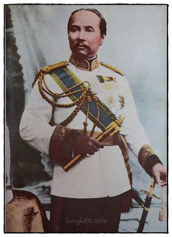 ตามรอยบาทพระพุทธเจ้าหลวง 018718 (1)